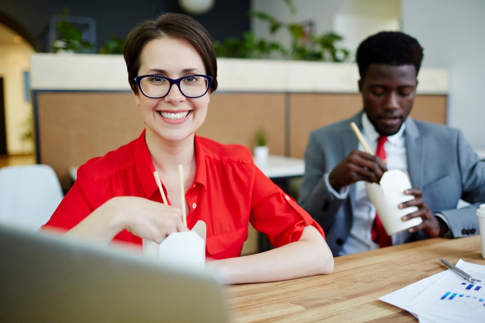 Фундаментальный анализ компаний и финансовых показателей